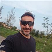 Insegnante di educazione fisica e personal Trainer prepara programmi personalizzati e preparazione atletica